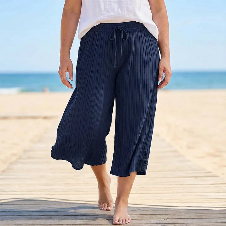 Isla | Elegant And Relaxed Pleated Trousers