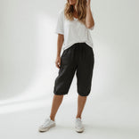 Women's Bermuda Shorts – Relaxed Knee-Length Stretch – Casual Australia in Black