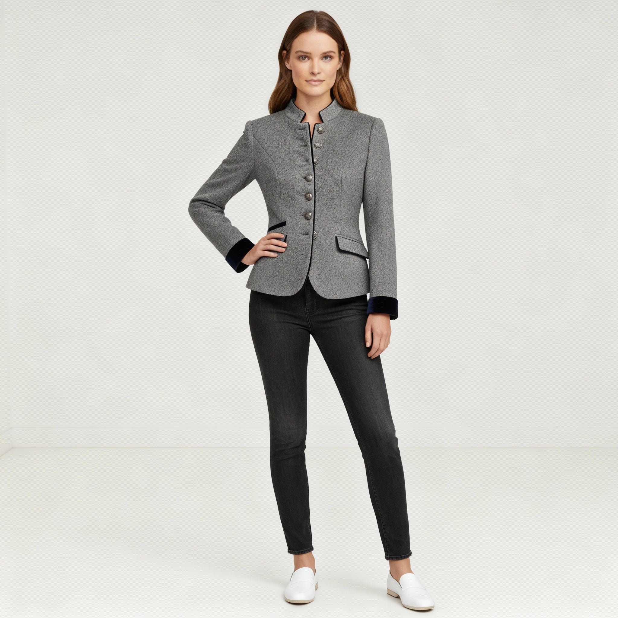Vireza | Modern Short Structured Jacket