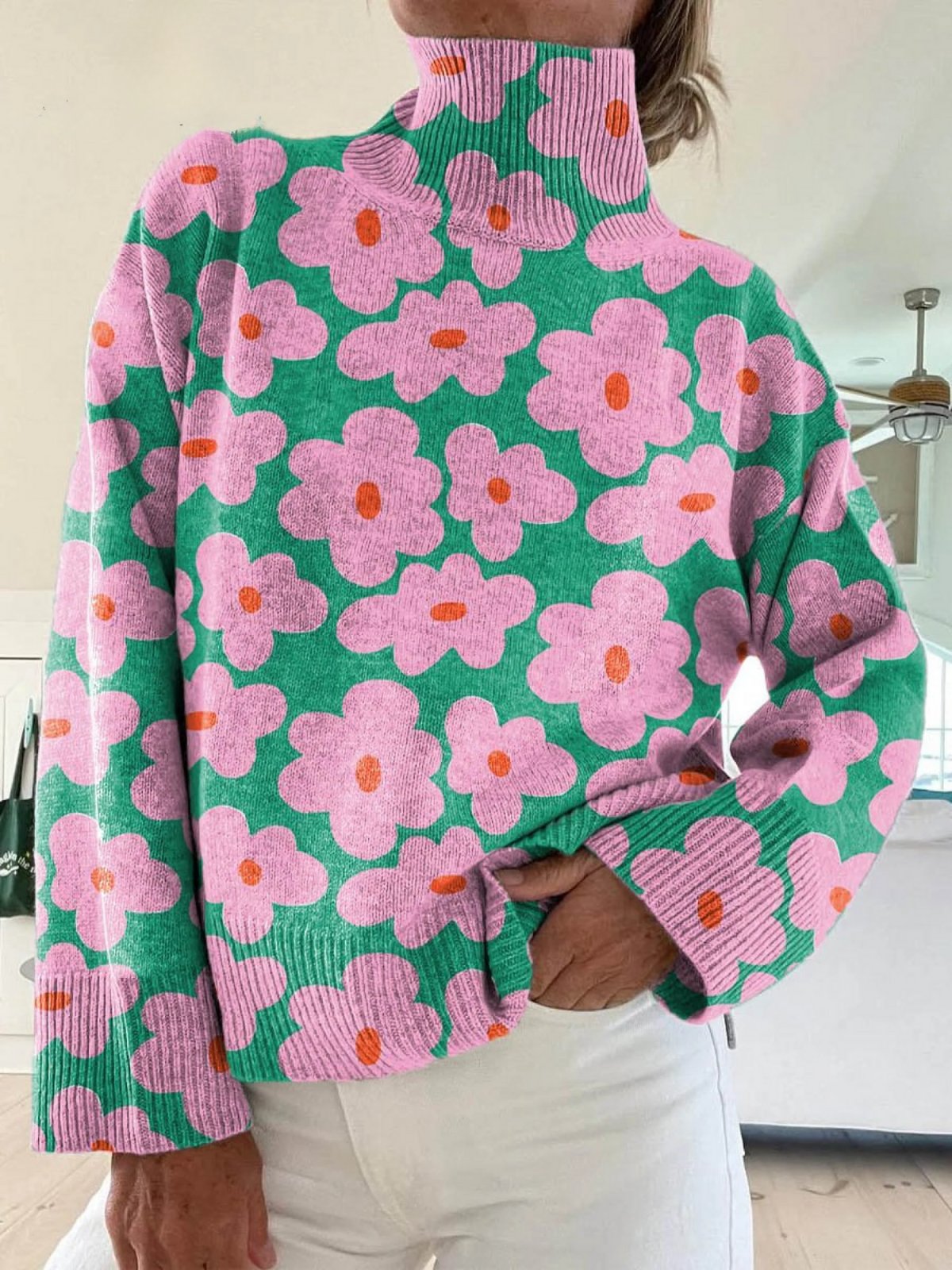 Aurelle | Vintage Floral Turtleneck Sweater