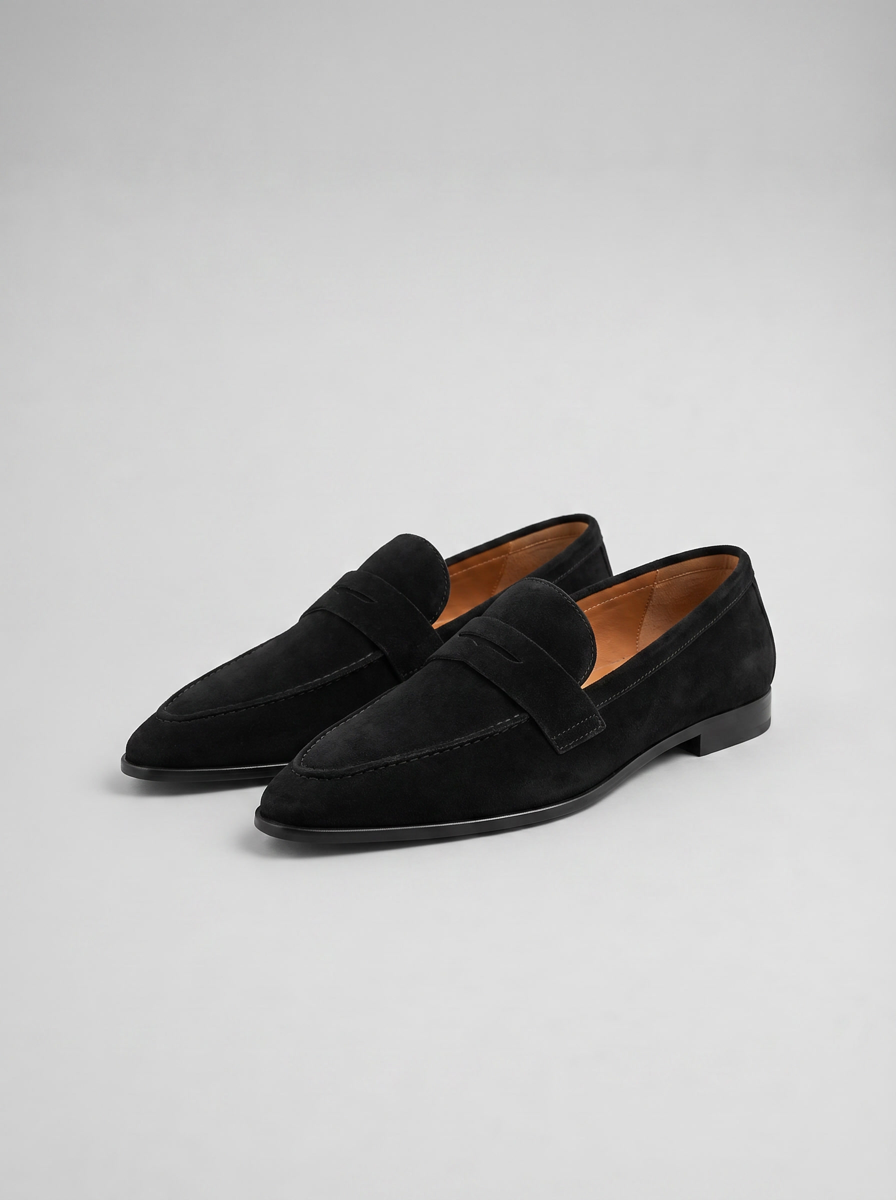 Women’s Pointed Comfort Loafers – Suede Style
