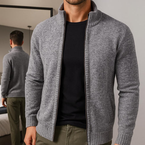 Men’s Zip-Up Cardigan – Check Pattern Lined Design