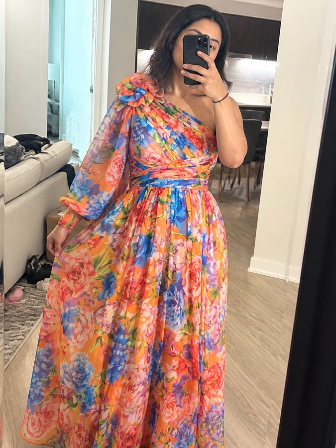 Customer photo from Meena J.